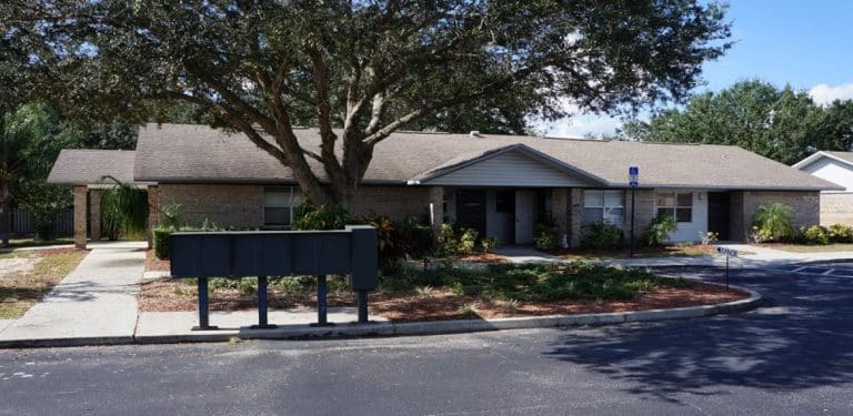 the villas at briarwood 768x375